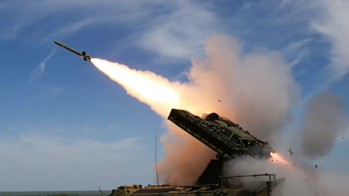 Βρετανικό υπουργείο Άμυνας: Η Ρωσία παραδέχεται ότι χρησιμοποιεί θερμοβαρικά όπλα στην Ουκρανία