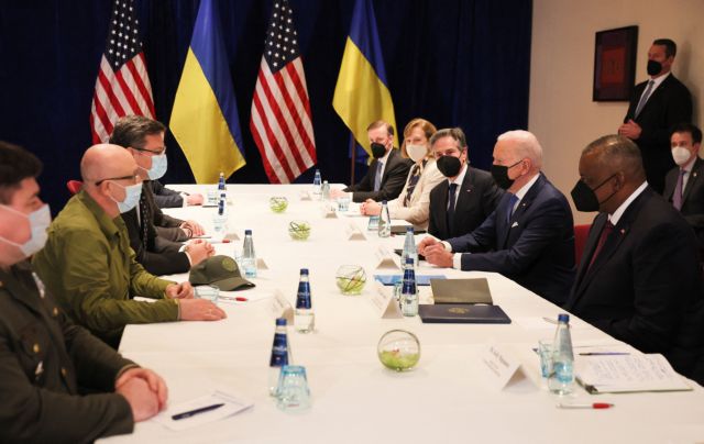 Ουκρανία: Οι ΗΠΑ «δεν έχουν αντίρρηση» να λάβουμε πολωνικά αεροσκάφη, λέει ο Κουλέμπα