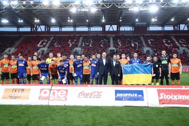 ‘End this war’ the main message conveyed from charity match hosted by Olympiacos against Ukraine’s Shakhtar Donetsk