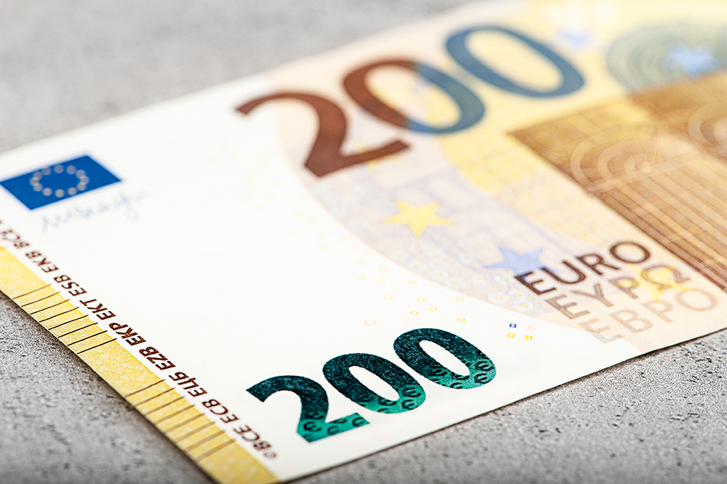 Επιταγή ακρίβειας: Η «ακτινογραφία» της ενίσχυσης των 200 ευρώ