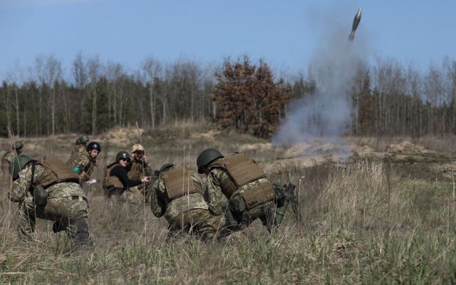 Πόλεμος στην Ουκρανία: Μπαράζ εκρήξεων και Κίεβο και Λβιβ – Εικόνες φρίκης στη Μαριούπολη - Οικονομικός Ταχυδρόμος - ot.gr
