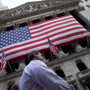 Wall Street: Τη χειρότερη εβδομάδα του από τον Σεπτέμβριο έκλεισε ο Dow Jones