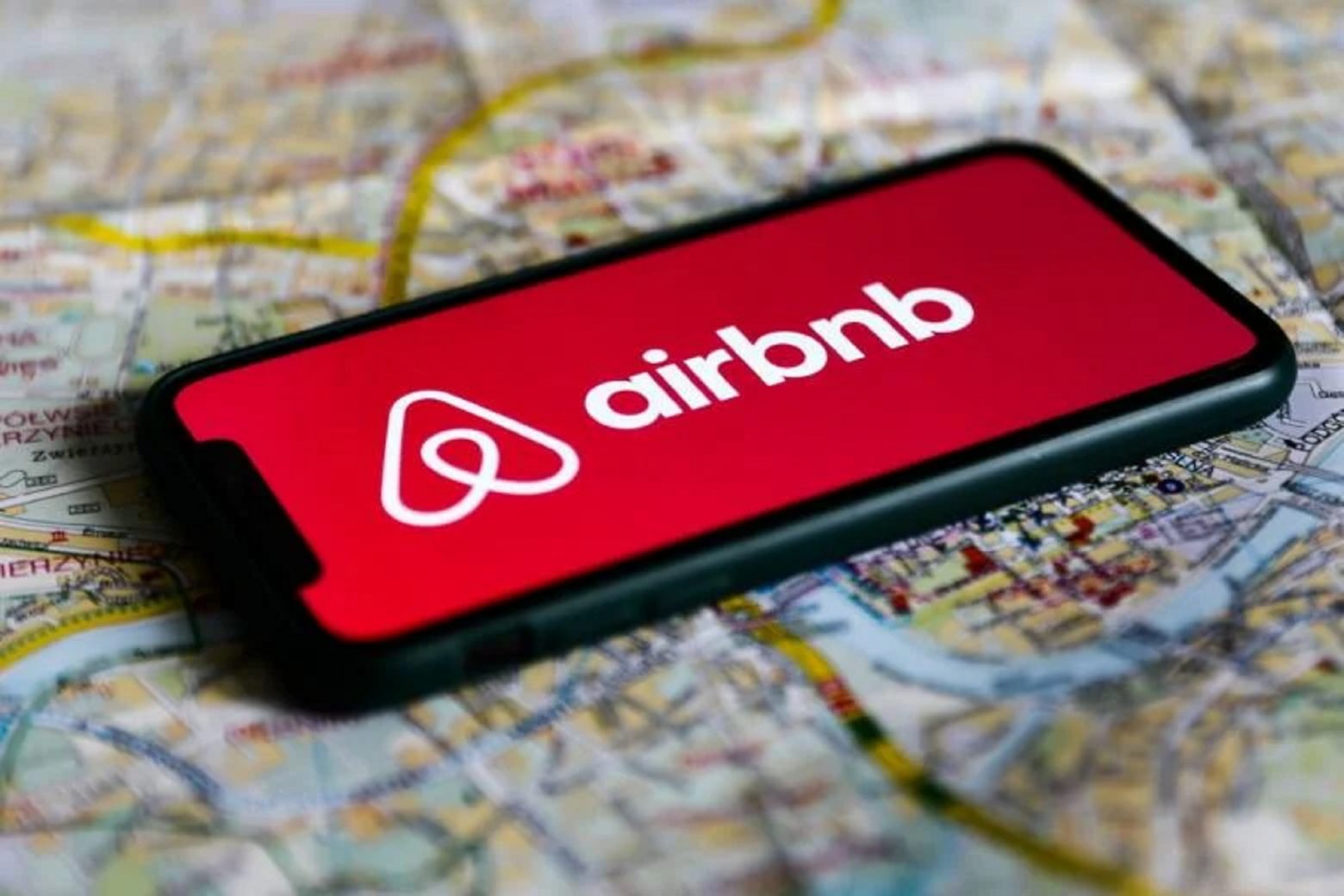 Airbnb: Short-term rentals in Greece jumped by 60% in February