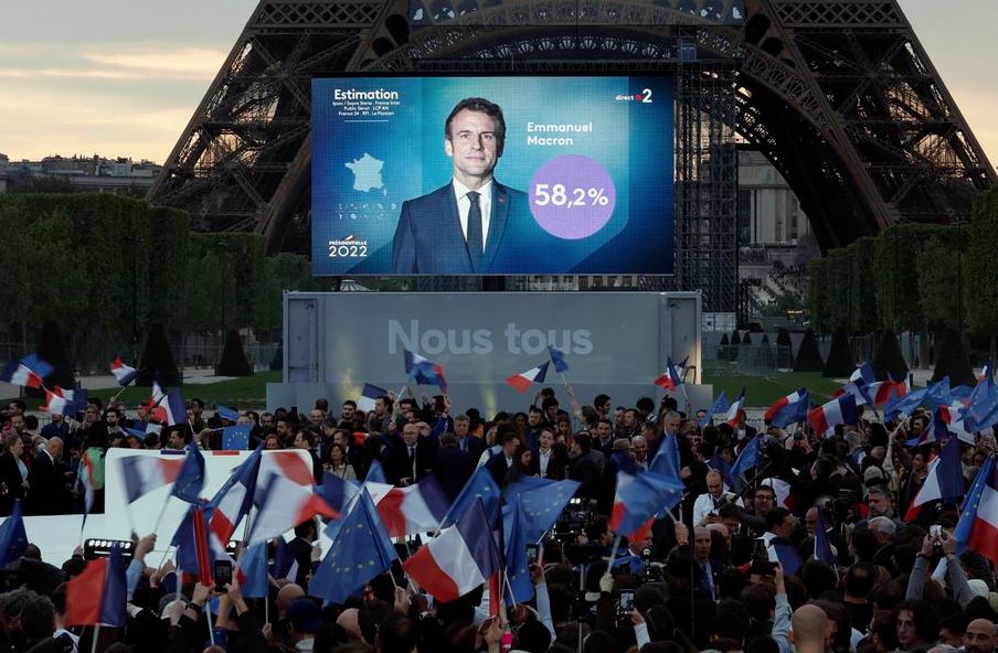Εκλογές στη Γαλλία: Νίκη Μακρόν με 58,2% δείχνουν τα πρώτα επίσημα exit polls