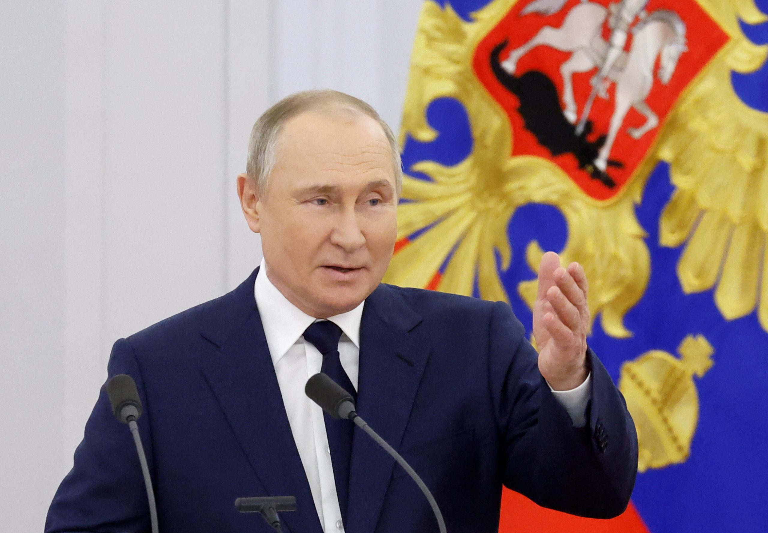 Πούτιν: Δεν διεξάγονται στρατιωτικές επιχειρήσεις στη Μαριούπολη