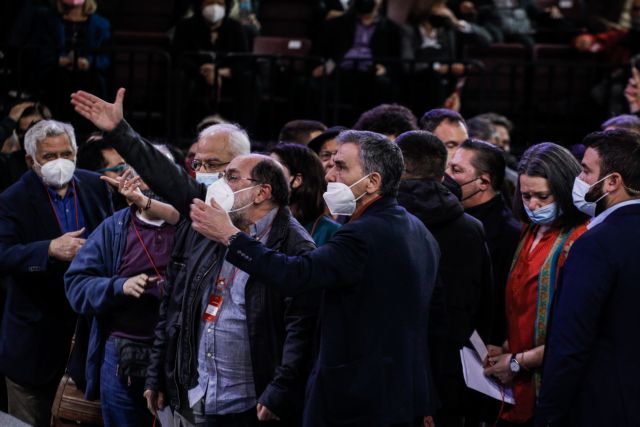 ΣΥΡΙΖΑ: Η «Ομπρέλα» απείλησε με αποχώρηση από τις ψηφοφορίες για το καταστατικό