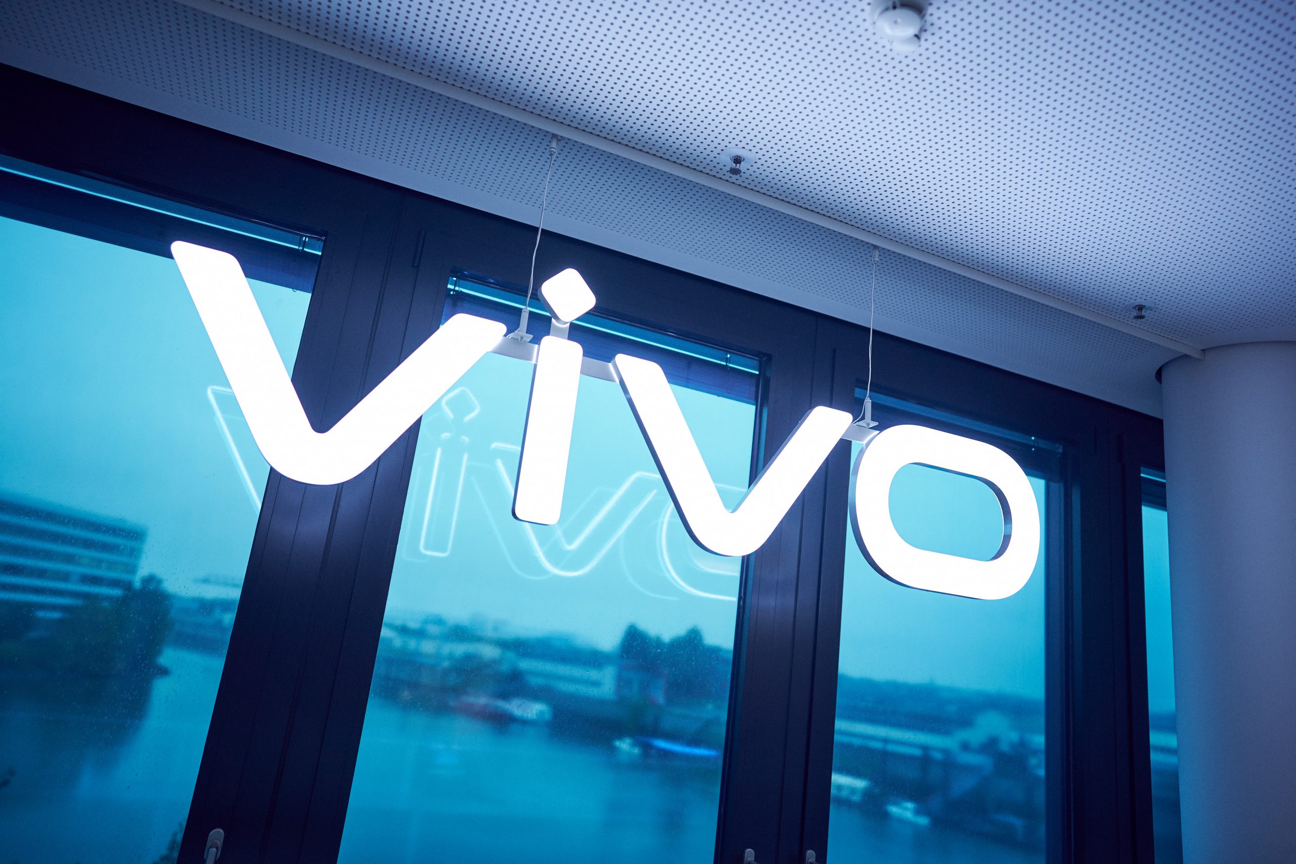 Vivo Chinese tech announces establishment of Greek office