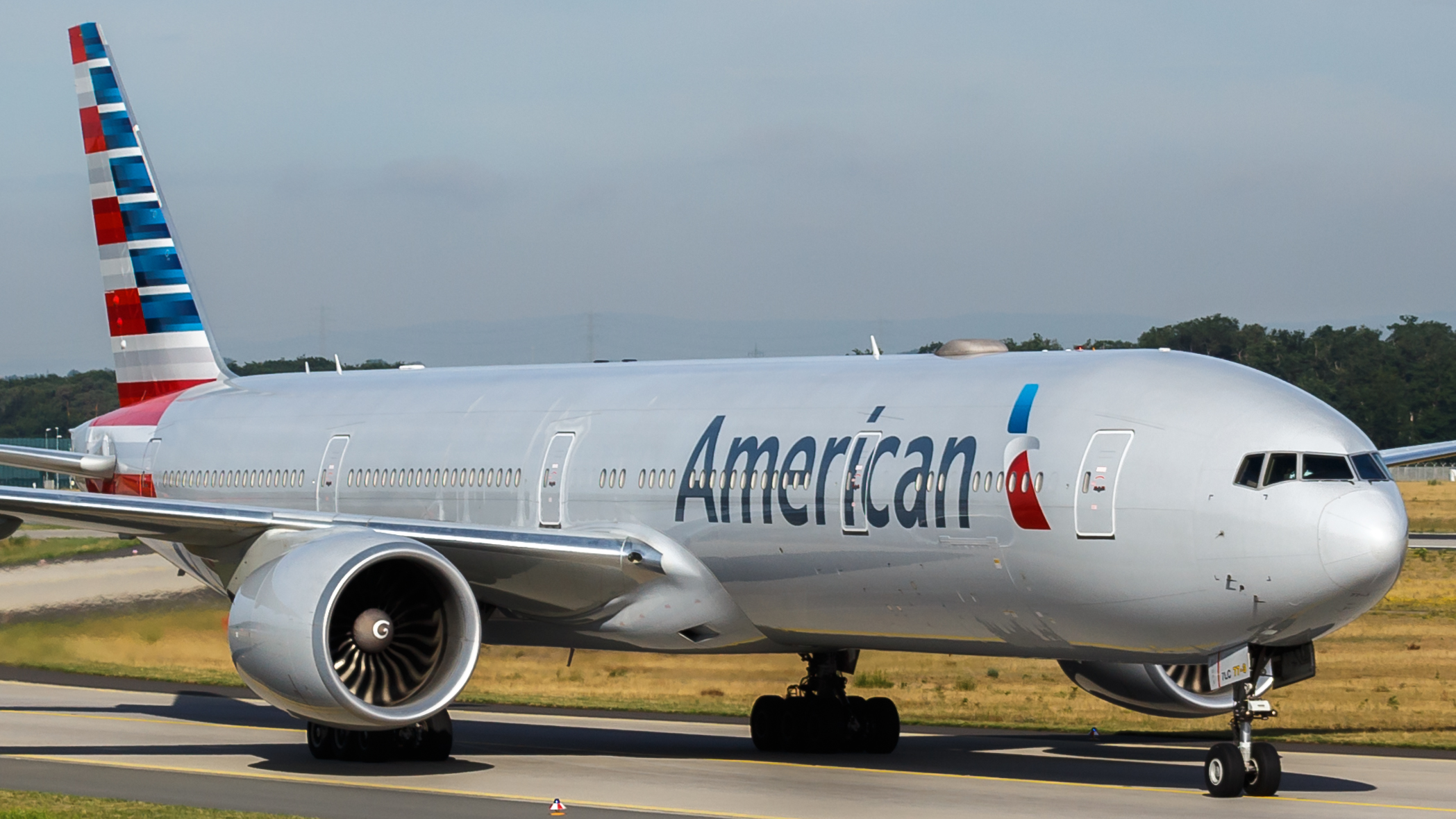 American Airlines Group: Ψήφισαν απεργία οι πιλότοι