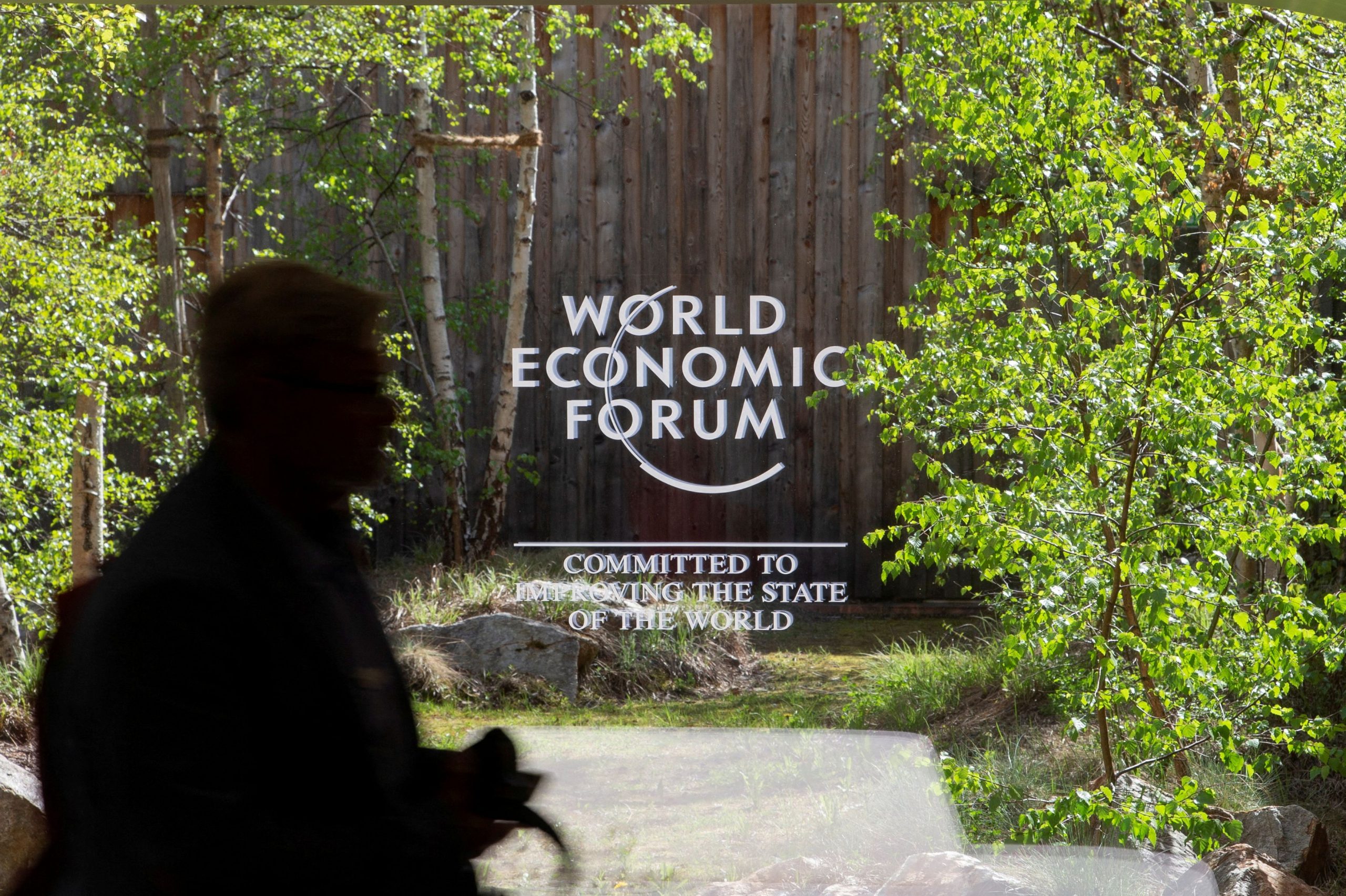 Νταβός: Το Παγκόσμιο Οικονομικό Φόρουμ επιστρέφει εφέτος εντός τόπου και χρόνου