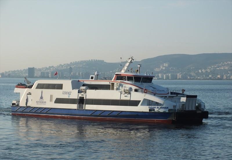 Mytilene: Direct ferry connection with Izmir