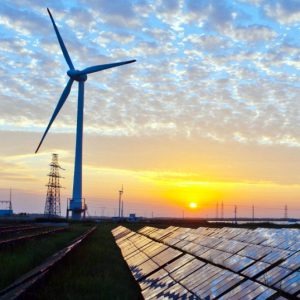 HELLENiQ ENERGY: Εξαγορά 2 φωτοβολταϊκών πάρκων στην Κύπρο