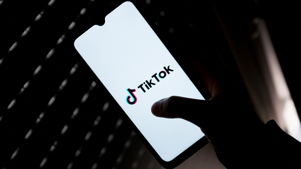 Ευρωπαϊκό Συμβούλιο: Αποκλεισμός του TikTok από τα τηλέφωνα του προσωπικού