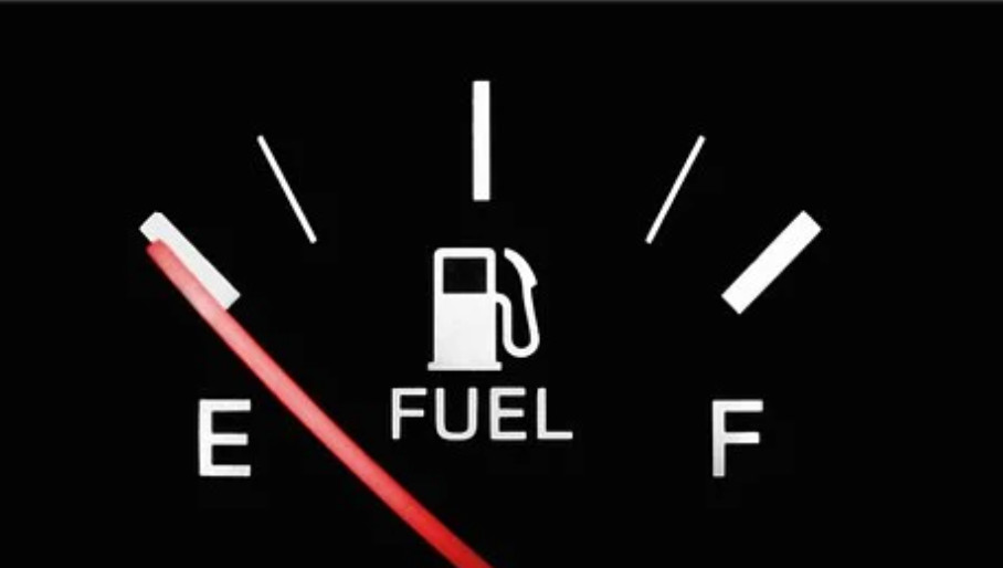 Ακρίβεια: Στα ύψη η τιμή της βενζίνης – Έφτασε τα 2,5 ευρώ το λίτρο