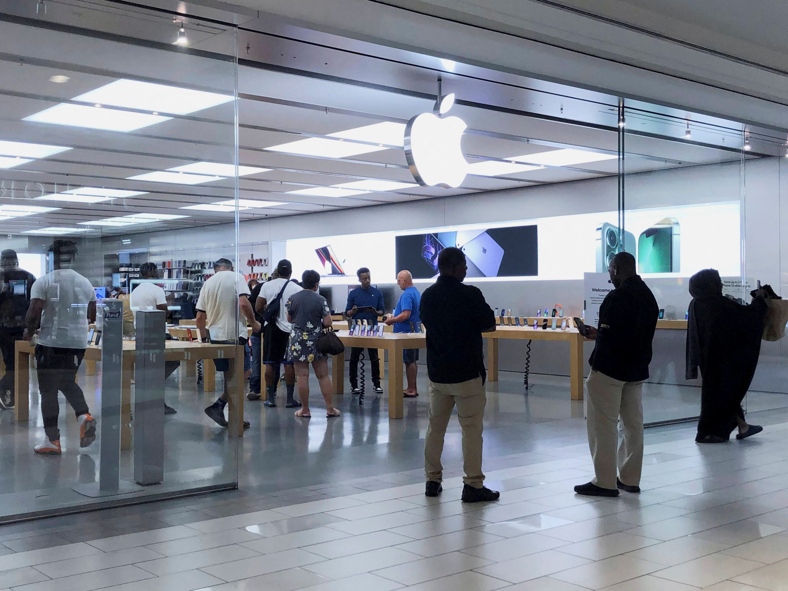 Apple: Ψηφοφορία για το πρώτο σωματείο σε κατάστημα λιανικής