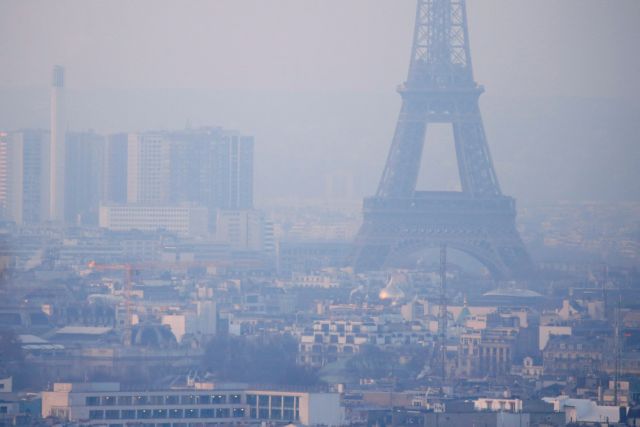 Παρίσι: Μειώνονται οι λωρίδες κυκλοφορίας για να αντιμετωπιστεί η ρύπανση