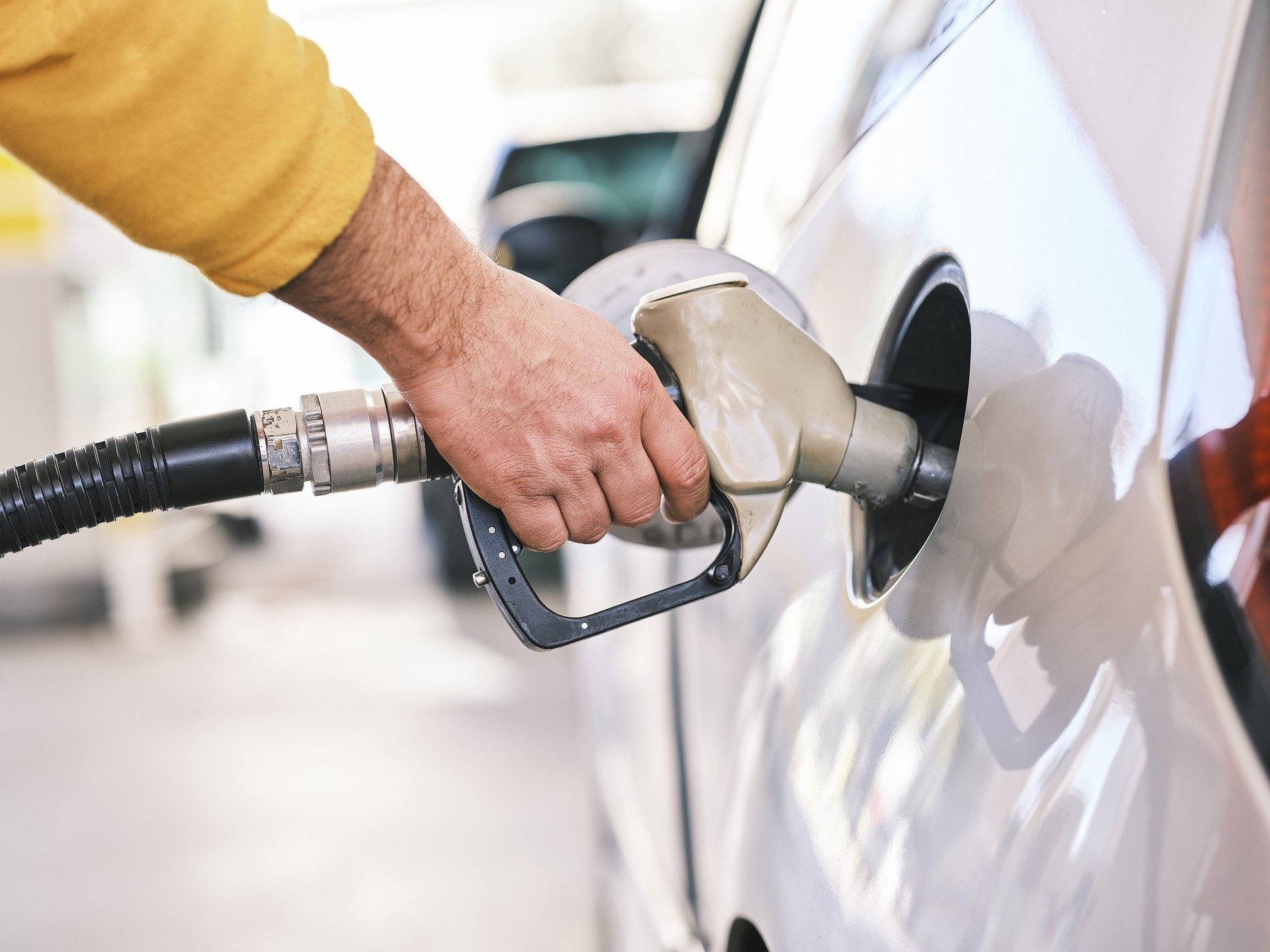 Fuel Pass 2: Τέλη Ιουλίου ανοίγει η πλατφόρμα για το επίδομα βενζίνης