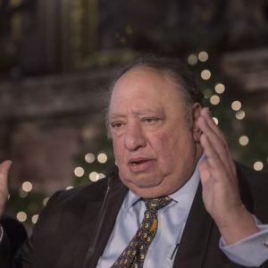 CNN: Πρόταση του Τζον Κατσιματίδη για την αγορά του τηλεοπτικού δικτύου