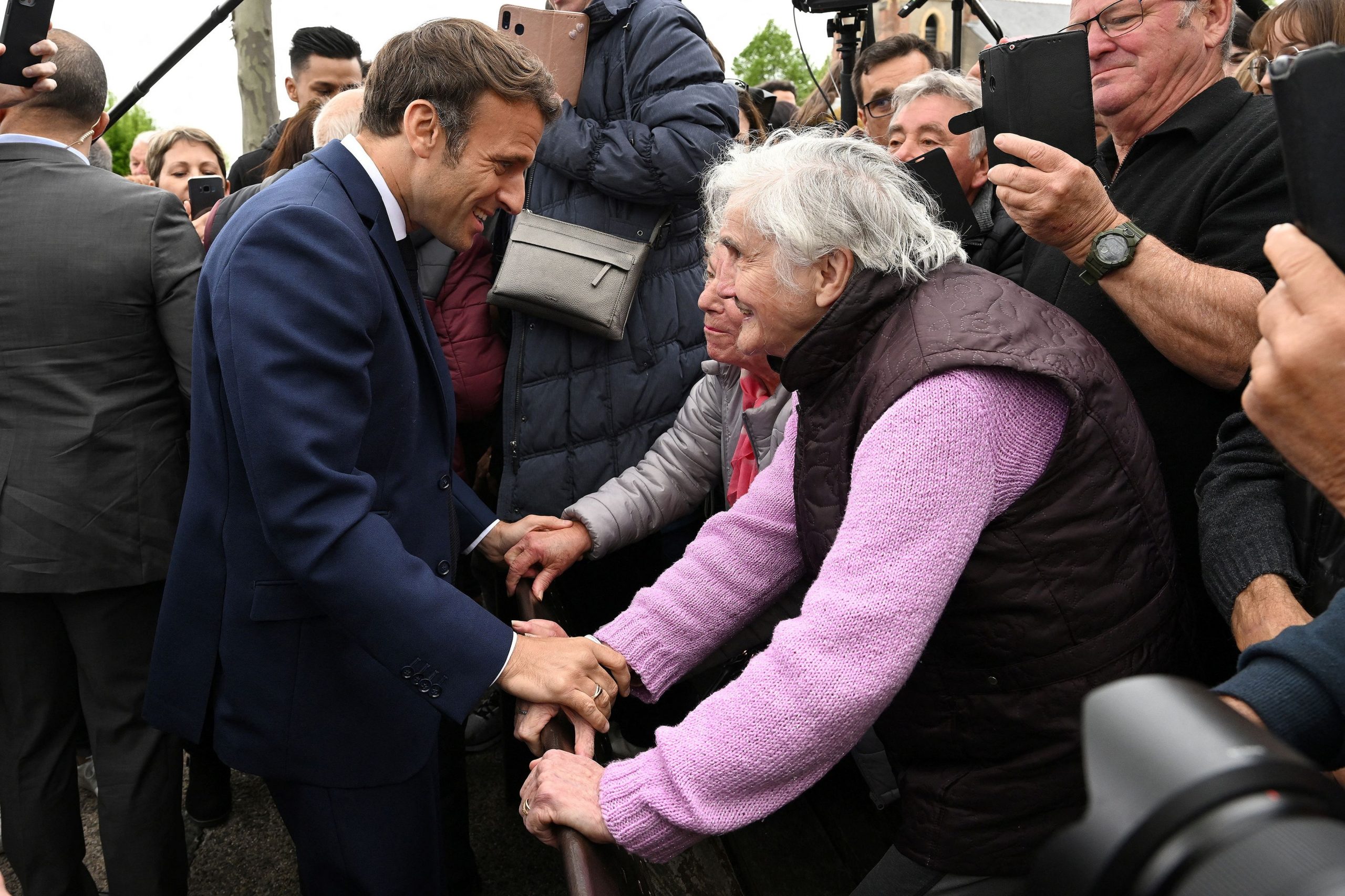 France : les citoyens saluent le plan de Macron pour augmenter le pouvoir d’achat [έρευνα] – facteur financier