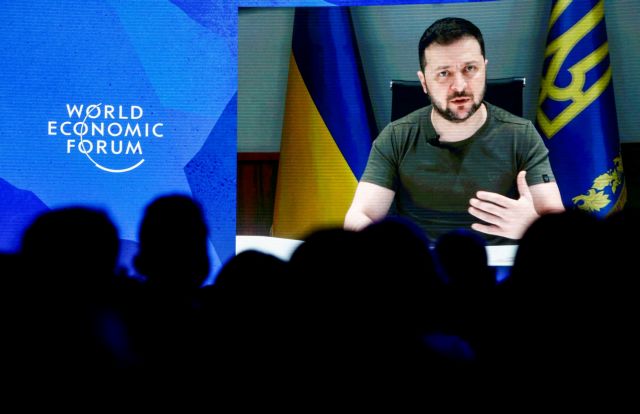 Ζελένσκι: Τα κατασχεθέντα ρωσικά assets πρέπει να πληρώσουν την ανοικοδόμηση της Ουκρανίας – Μήνυμα ενότητας στο Νταβός