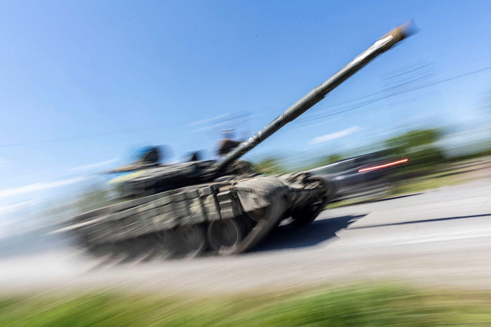 Ουκρανία: Δεν σταματά την αποστολή βαρέων όπλων το ΝΑΤΟ