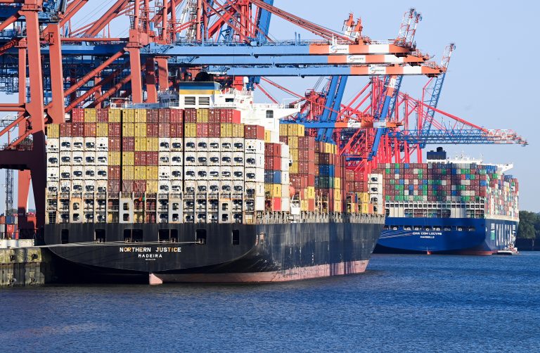 Ναυτιλία: «Θησαυρός» τα γερασμένα containerships