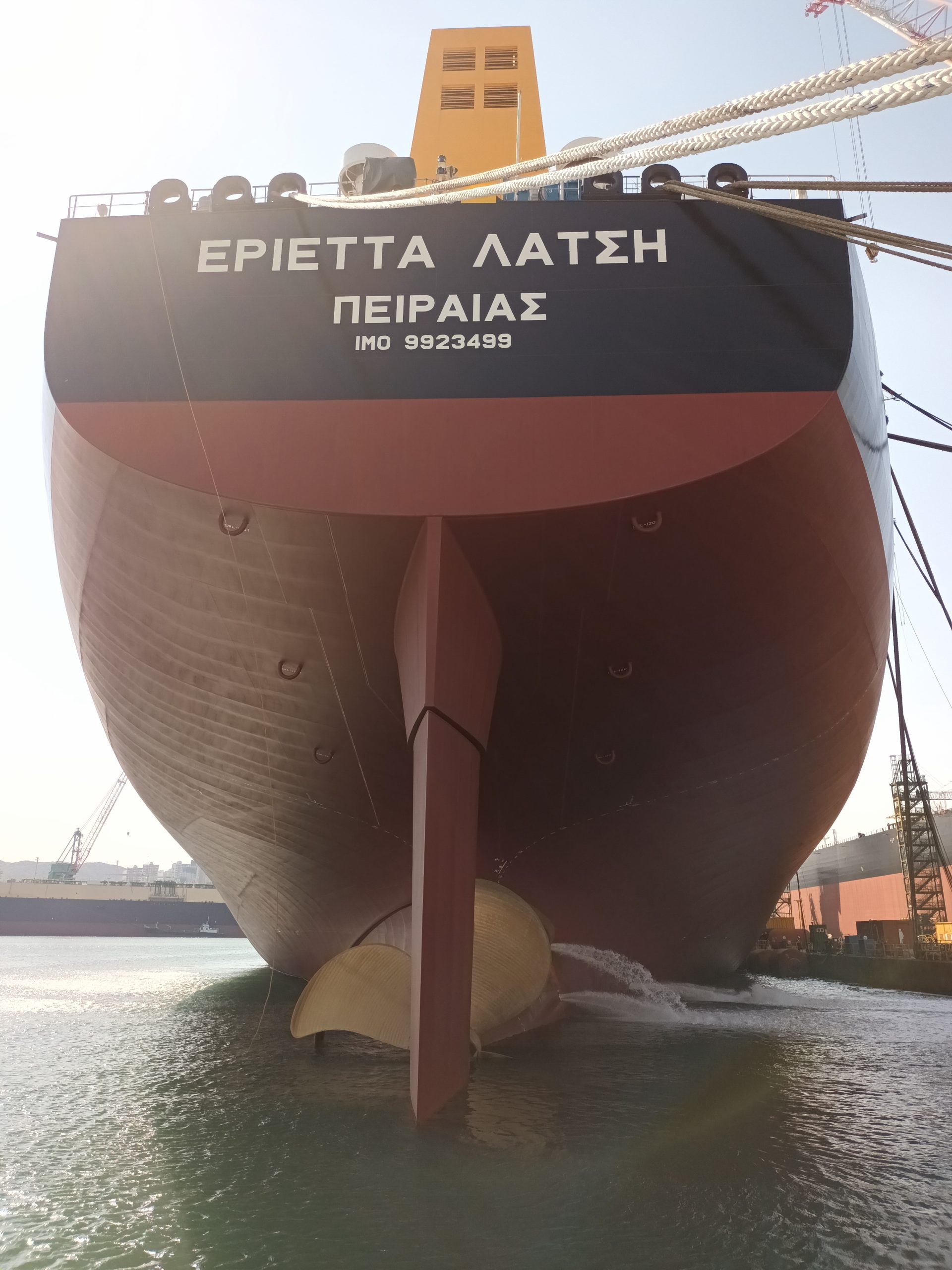 Latsco Shipping: Δυναμική είσοδος στον τομέα των Very Large Crude Carrier (VLCC)