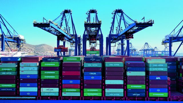 ΠΣΕ: Bάσεις για νέο ιστορικό ρεκόρ στις εξαγωγές – Νέα αύξηση 39,9% τον Ιούλιο