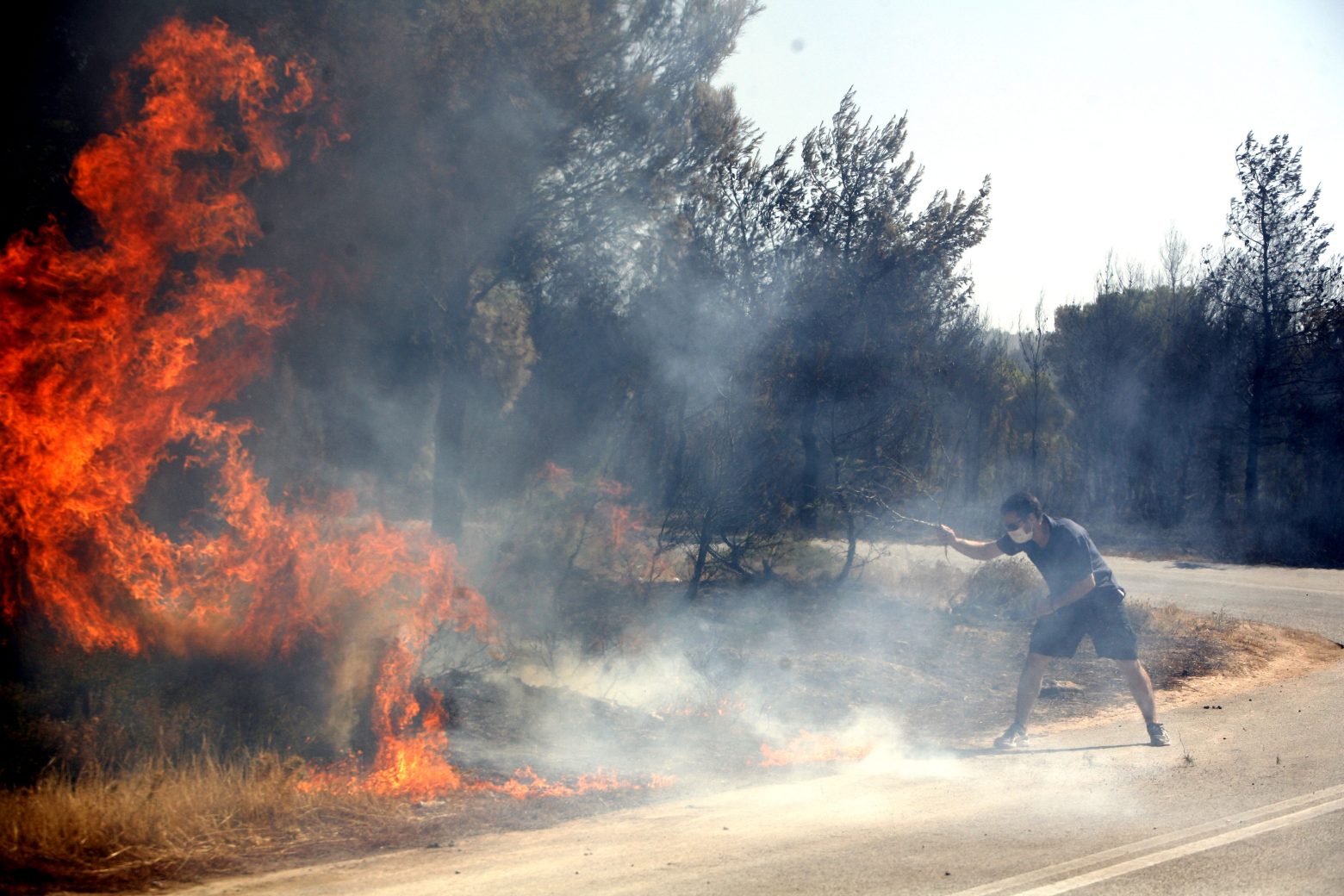 Φωτιά στη Βαρυμπόμπη: 107 αξιωματικοί της Πυροσβεστικής καλούνται ως ύποπτοι