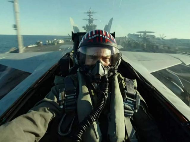 Box office: Πετά όλο και πιο ψηλά το Top Gun: Maverick – Η μεγαλύτερη εμπορική επιτυχία στην καριέρα του Τομ Κρουζ