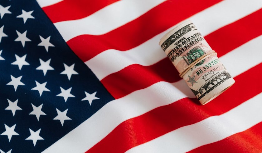 ΗΠΑ: Πτώση 0,9% στο ΑΕΠ β’ τριμήνου