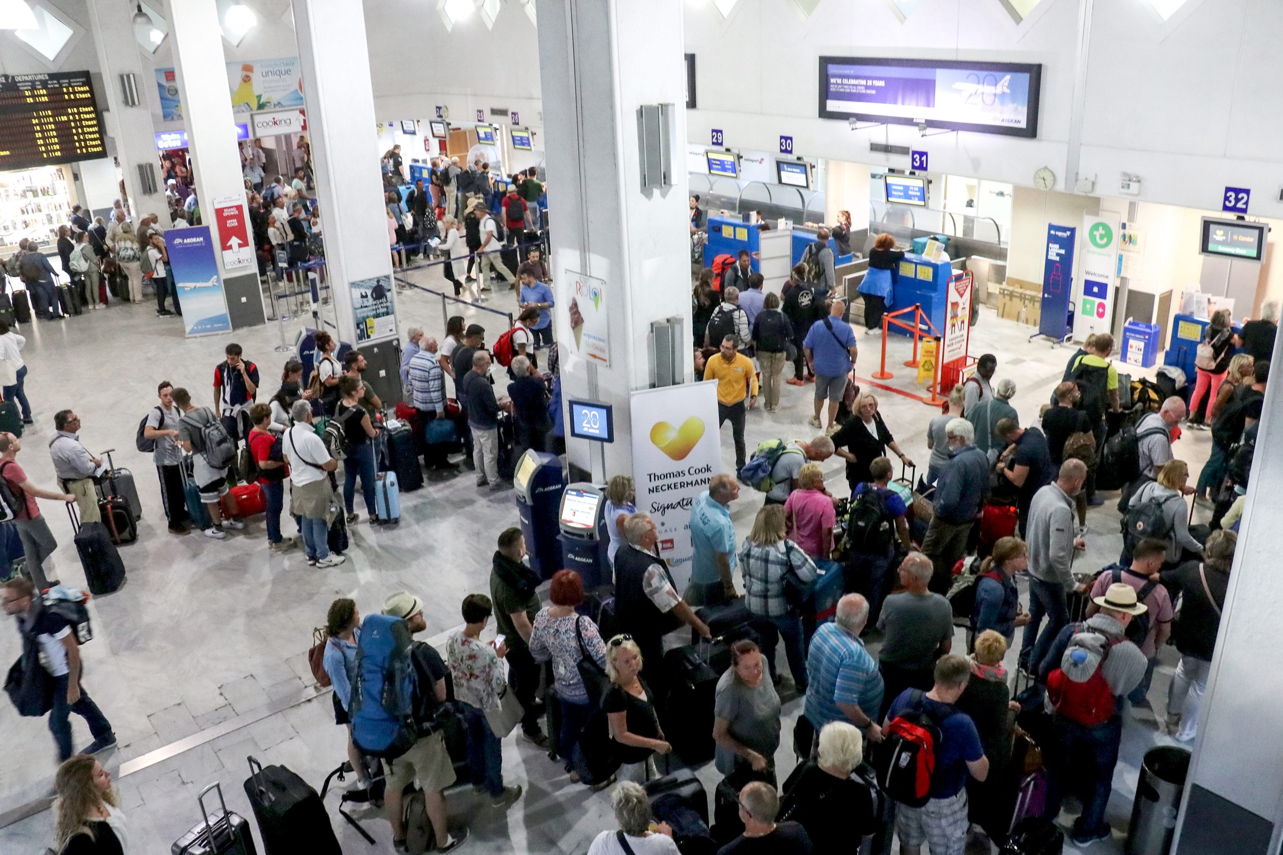 Αεροδρόμια: Μεγάλη ζήτηση για κρατήσεις – αύξηση πάνω από το 2019 στις πωλήσεις