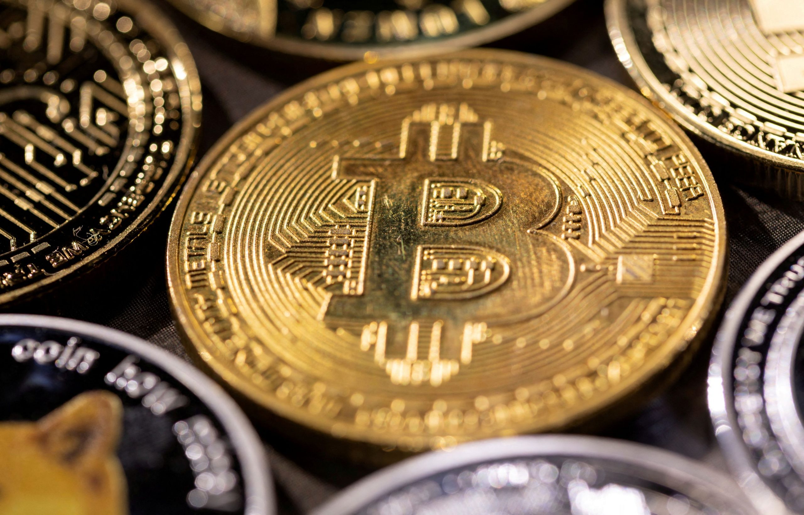Κρυπτονομίσματα: Νευρικότητα στην αγορά, το Bitcoin στο συμβολικό όριο των 20.000 δολ.