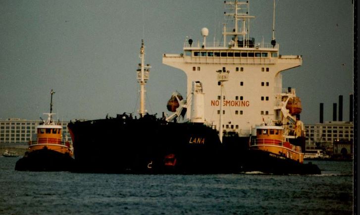 Greek authorities release Iranian tanker Lana