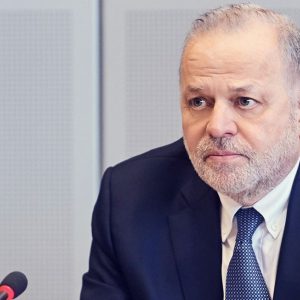Μυτιληναίος: Νέα πυρά κατά των Βρυξελλών για τους δασμούς Τραμπ