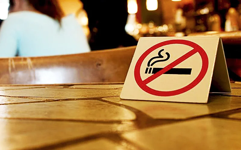 Το κάπνισμα σκοτώνει και το περιβάλλον