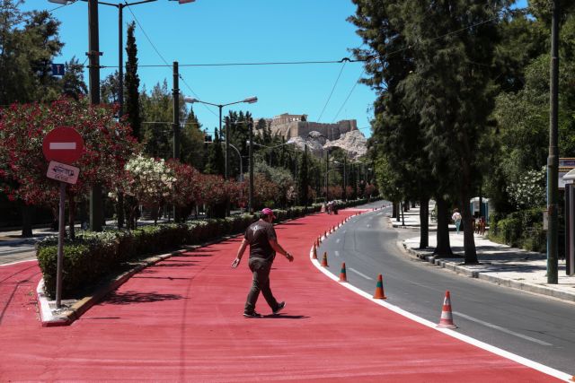 Δήμοι: Σε 24ωρη απεργία αύριο οι εργαζόμενοι σε όλη τη χώρα