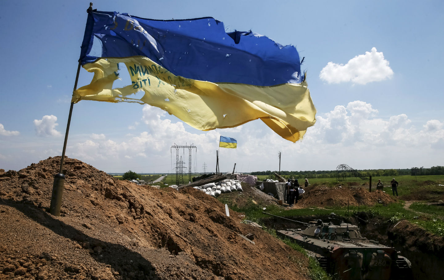 Ουκρανία: Τα μεγάλα κράτη-πιστωτές δέχονται το μορατόριουμ για την αποπληρωμή των χρεών που ζητά το Κίεβο