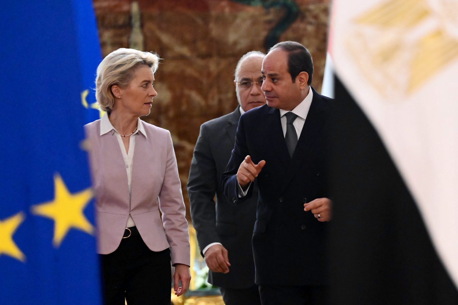 Ευρωπαϊκή Επιτροπή: Ενίσχυση συνεργασίας με Αίγυπτο για ενέργεια και πράσινη μετάβαση