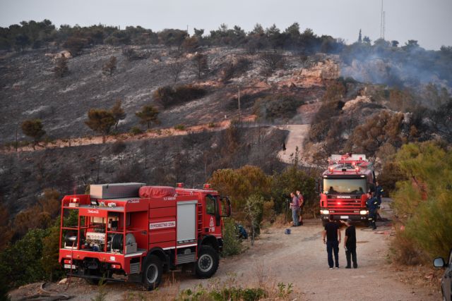 Fire brigade recording damage from Voula fire