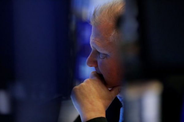 Wall Street: Προσωρινή αναστολή διαπραγμάτευσης σε δεκάδες μετοχές
