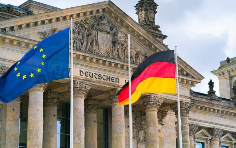 Γερμανία: Αποκλιμάκωση των τιμών τον Ιούλιο