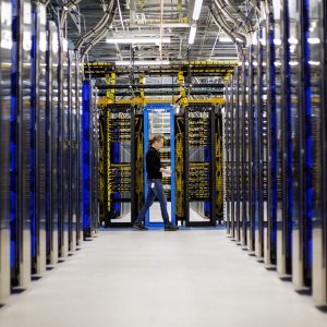 Data centers: Στα 61 δισ. δολάρια οι συμφωνίες το 2025