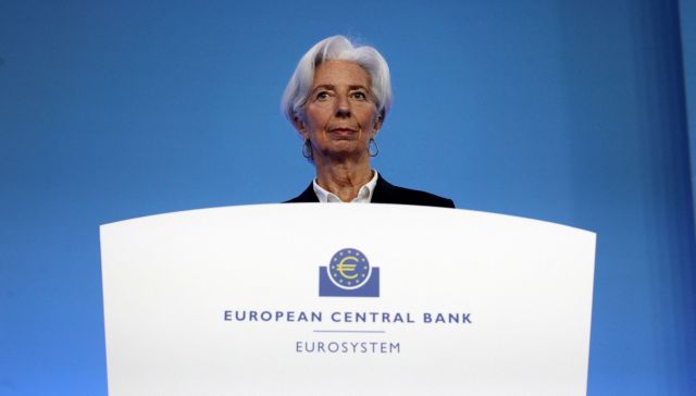 Handelsblatt: Το επιτόκιο της ΕΚΤ στο υψηλότερο επίπεδο από το 2008