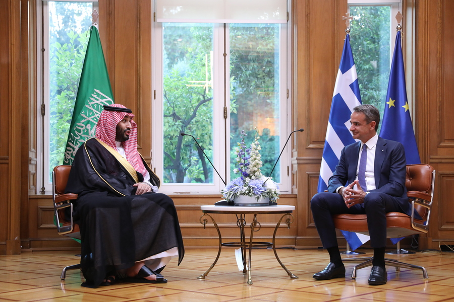 S. Arabian Crown Prince Salman in Athens: We can provide Greece, SE Europe with cheaper, more effective energy