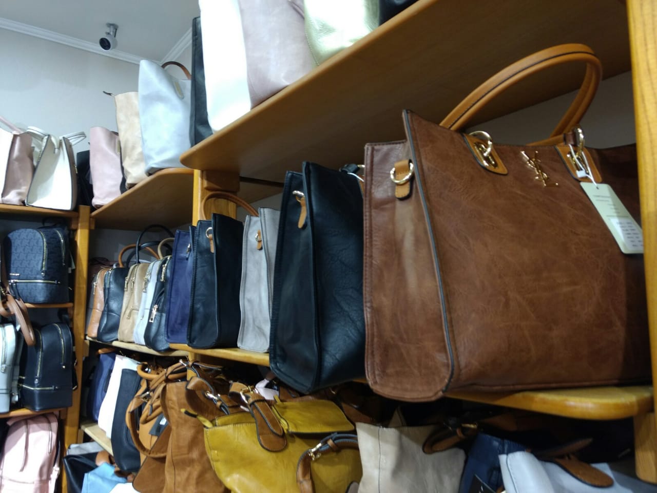 Fines of 37,000 euros for counterfeit goods in Lefkada