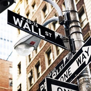 Wall Street: Άνοδος με οδηγό την τεχνολογία