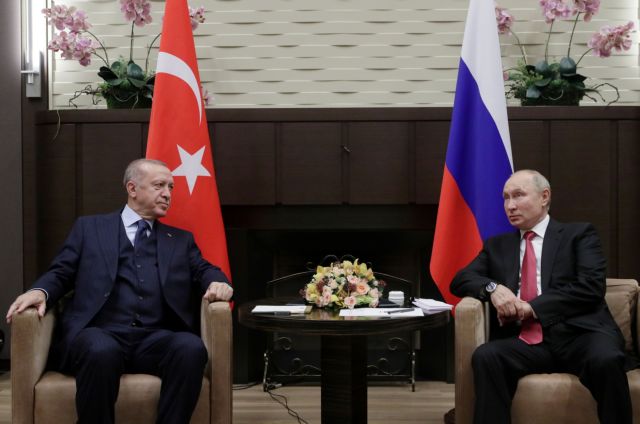 Ερντογάν: Τηλεφωνική επικοινωνία με τον Πούτιν για Συρία και για ουκρανικά σιτηρά