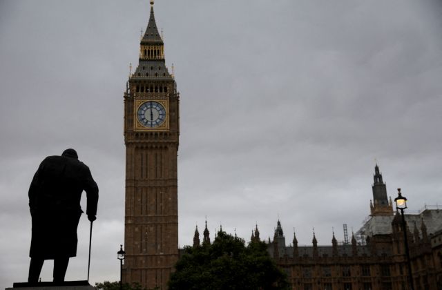 Βρετανία: Ο Σούνακ απευθύνεται στη Βουλή για την πορεία των συζητήσεων με την Ε.Ε.