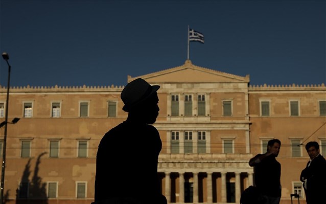 Moody’s – DBRS: Γιατί δεν προχώρησαν σε αναβάθμιση της Ελλάδας