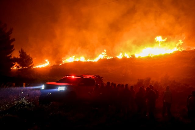 Φωτιές: Πύρινος εφιάλτης σε Λέσβο, Έβρο και Μεσσηνία